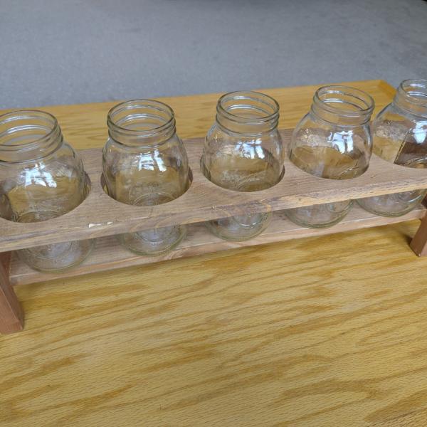 Farmhouse-Style Floral Arranger